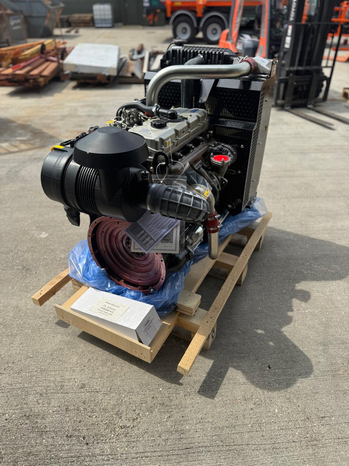 New Perkins 1104D-E44TA NR Build Generating Set with Radiator - Двигатель: фото 3 New Perkins 1104D-E44TA NR Build Generating Set with Radiator - Двигатель: фото 3