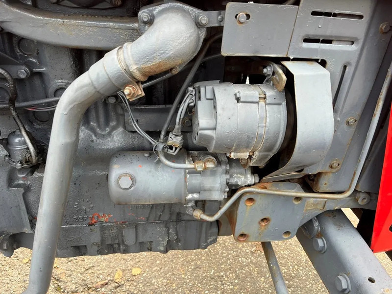 Massey Ferguson 265 MF 265 4x2 tractor - Трактор: фото 3 Massey Ferguson 265 MF 265 4x2 tractor - Трактор: фото 3