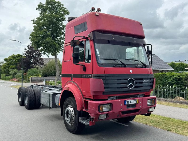 Mercedes-Benz SK 2638 V8 6X2 STEEL SPRING BIG AXLE HIGH CABINE PERFECT CONDITIONS - Грузовик-шасси: фото 3 Mercedes-Benz SK 2638 V8 6X2 STEEL SPRING BIG AXLE HIGH CABINE PERFECT CONDITIONS - Грузовик-шасси: фото 3