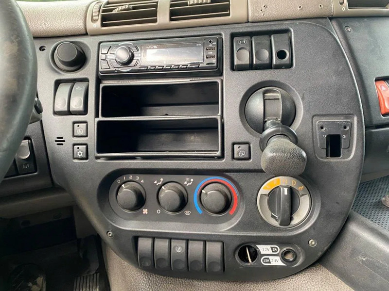 Тягач DAF CF 85.410 85CF 410 AUTOMATIC: фото 16 Тягач DAF CF 85.410 85CF 410 AUTOMATIC: фото 16