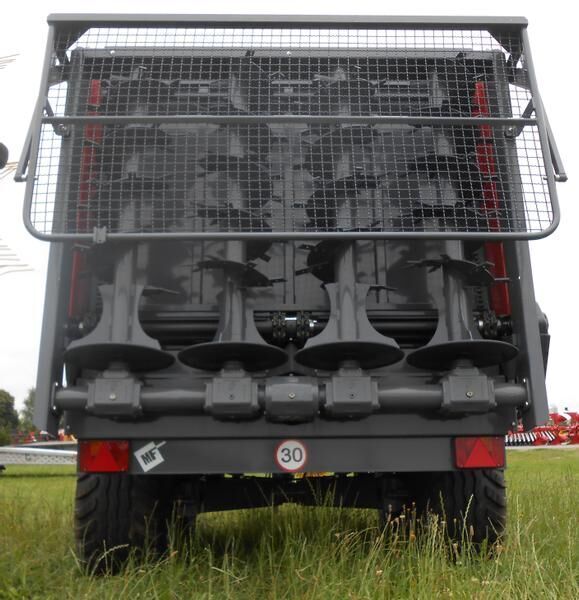 METAL-FACH N267 8T - Навозоразбрасыватель: фото 2 METAL-FACH N267 8T - Навозоразбрасыватель: фото 2