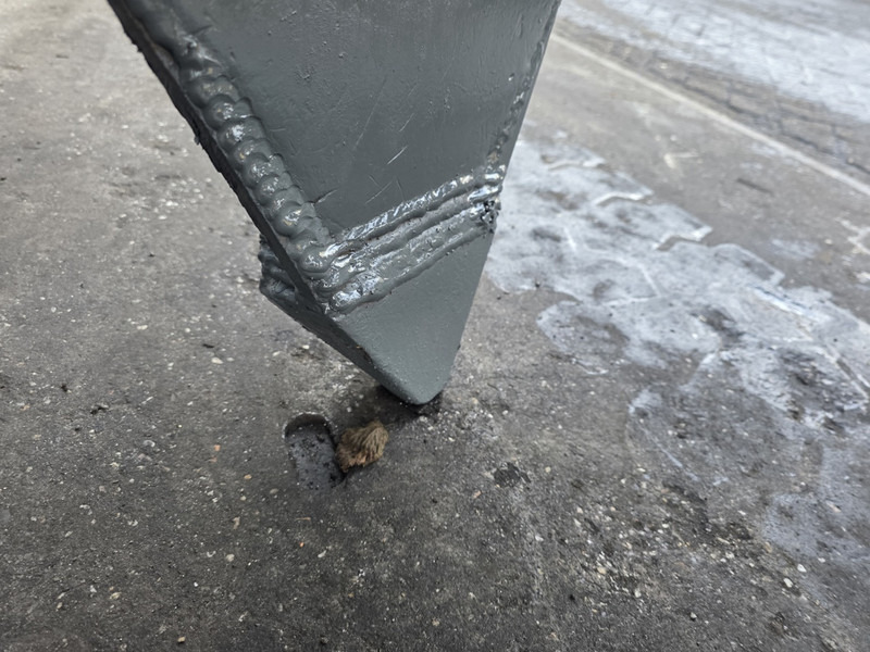 Liebherr gm 65 poliepgrijper liebherr lh sennebogen fuchs atlas - Грейфер для Строительной техники: фото 5 Liebherr gm 65 poliepgrijper liebherr lh sennebogen fuchs atlas - Грейфер для Строительной техники: фото 5