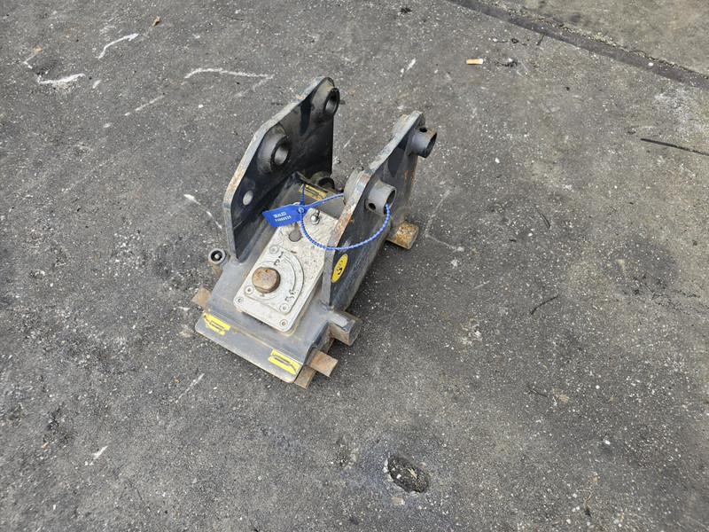 Snelwissel cw05 minigraver coupler cw05 - Сцепное устройство для Строительной техники: фото 3 Snelwissel cw05 minigraver coupler cw05 - Сцепное устройство для Строительной техники: фото 3