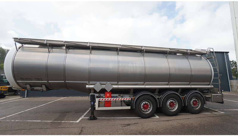 Indox 3 AXLE ADR CHEMICAL AD-BLUE TANK TRAILER 35.115LTR - Полуприцеп-цистерна: фото 1 Indox 3 AXLE ADR CHEMICAL AD-BLUE TANK TRAILER 35.115LTR - Полуприцеп-цистерна: фото 1