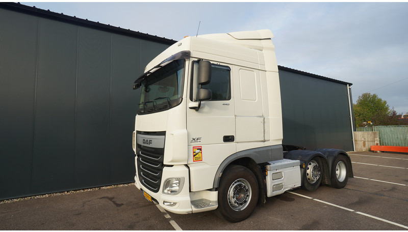 DAF XF 440 6X2 SC EURO 6 - Тягач: фото 3 DAF XF 440 6X2 SC EURO 6 - Тягач: фото 3