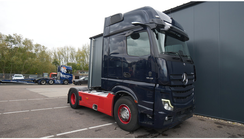 Mercedes-Benz ACTROS 1945 GIGASPACE 747.600KM - Тягач: фото 4 Mercedes-Benz ACTROS 1945 GIGASPACE 747.600KM - Тягач: фото 4