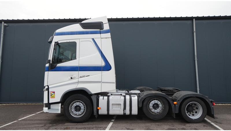 Volvo FH 420 6X2 GLOBETROTTER PTO - Тягач: фото 1 Volvo FH 420 6X2 GLOBETROTTER PTO - Тягач: фото 1