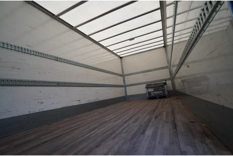 Volvo FL 280 CLOSED BOX BROKEN ENGINE NOT DRIVABLE - Грузовик с закрытым кузовом: фото 4 Volvo FL 280 CLOSED BOX BROKEN ENGINE NOT DRIVABLE - Грузовик с закрытым кузовом: фото 4