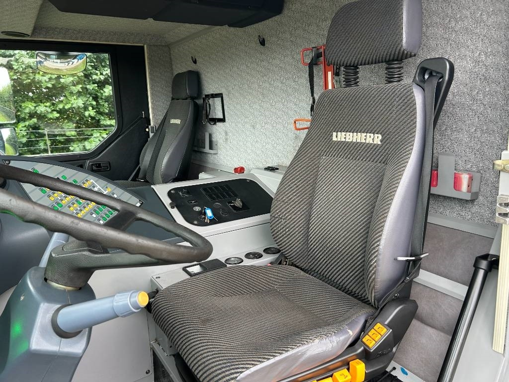 Вседорожный кран Liebherr LTM 1160-5.1: фото 7