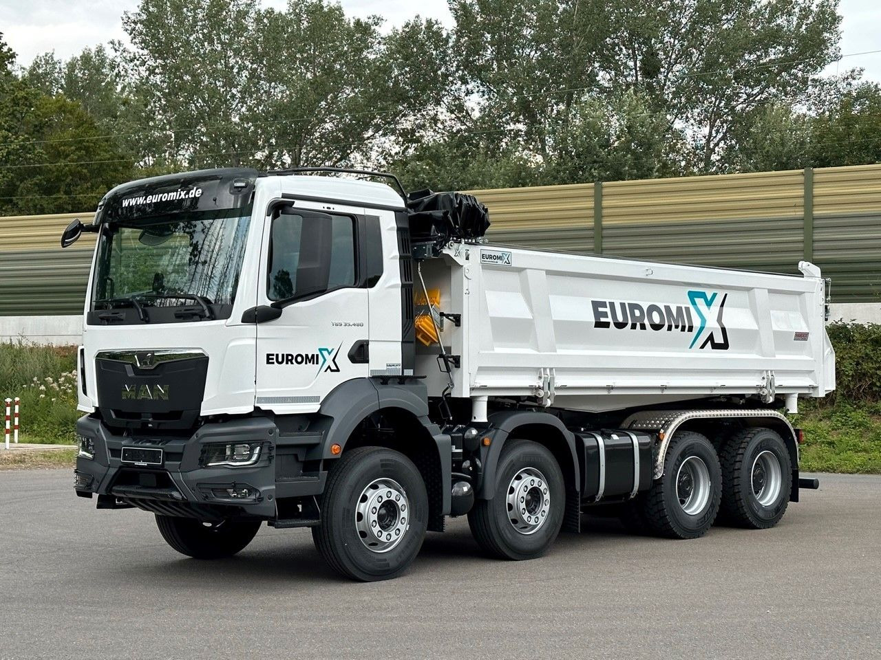 MAN TGS 35.480 8x4 EuromixMTP 3-Seiten-Kipper - Самосвал: фото 3 MAN TGS 35.480 8x4 EuromixMTP 3-Seiten-Kipper - Самосвал: фото 3