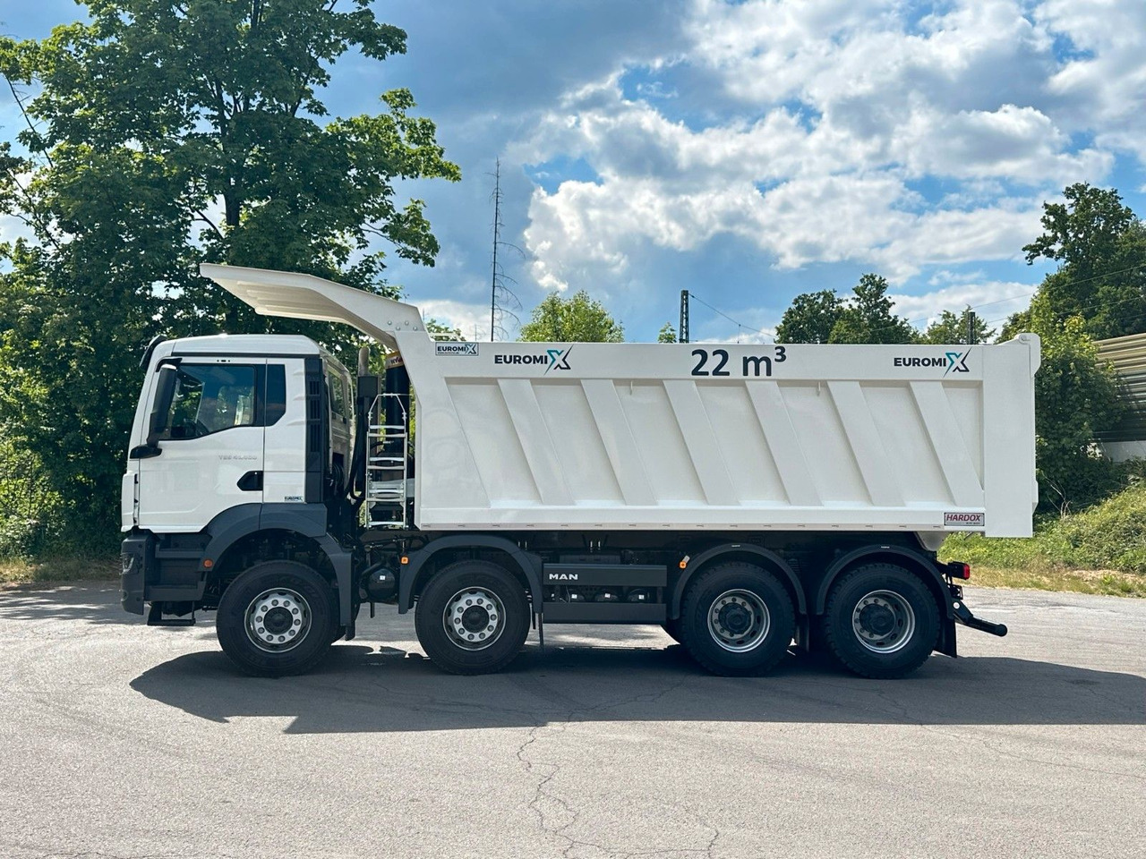 MAN TGS 41.400 8x4 / EUROMIX MTP 22m³/ Eckige Mulde - Самосвал: фото 3 MAN TGS 41.400 8x4 / EUROMIX MTP 22m³/ Eckige Mulde - Самосвал: фото 3