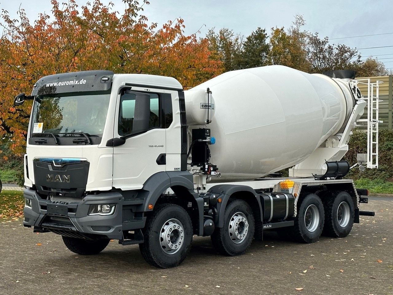 MAN TGS 41.440 8x4 /Euro6e Euromix EM 10 L - Автобетоносмеситель: фото 3 MAN TGS 41.440 8x4 /Euro6e Euromix EM 10 L - Автобетоносмеситель: фото 3