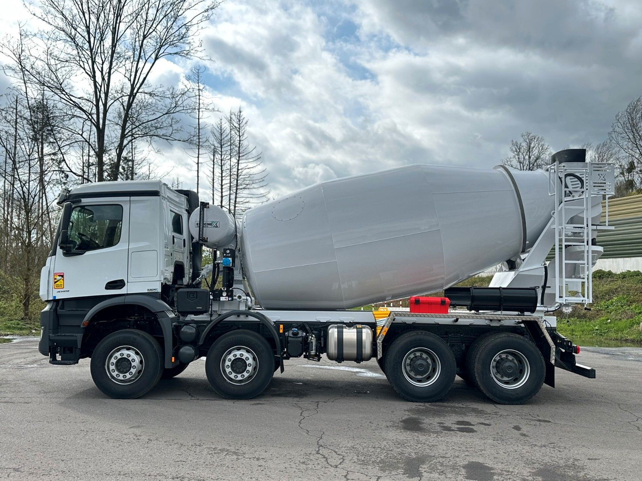 Mercedes-Benz 4145 8X4 EuromixMTP EM 10 Fahrmischer - Автобетоносмеситель: фото 4 Mercedes-Benz 4145 8X4 EuromixMTP EM 10 Fahrmischer - Автобетоносмеситель: фото 4