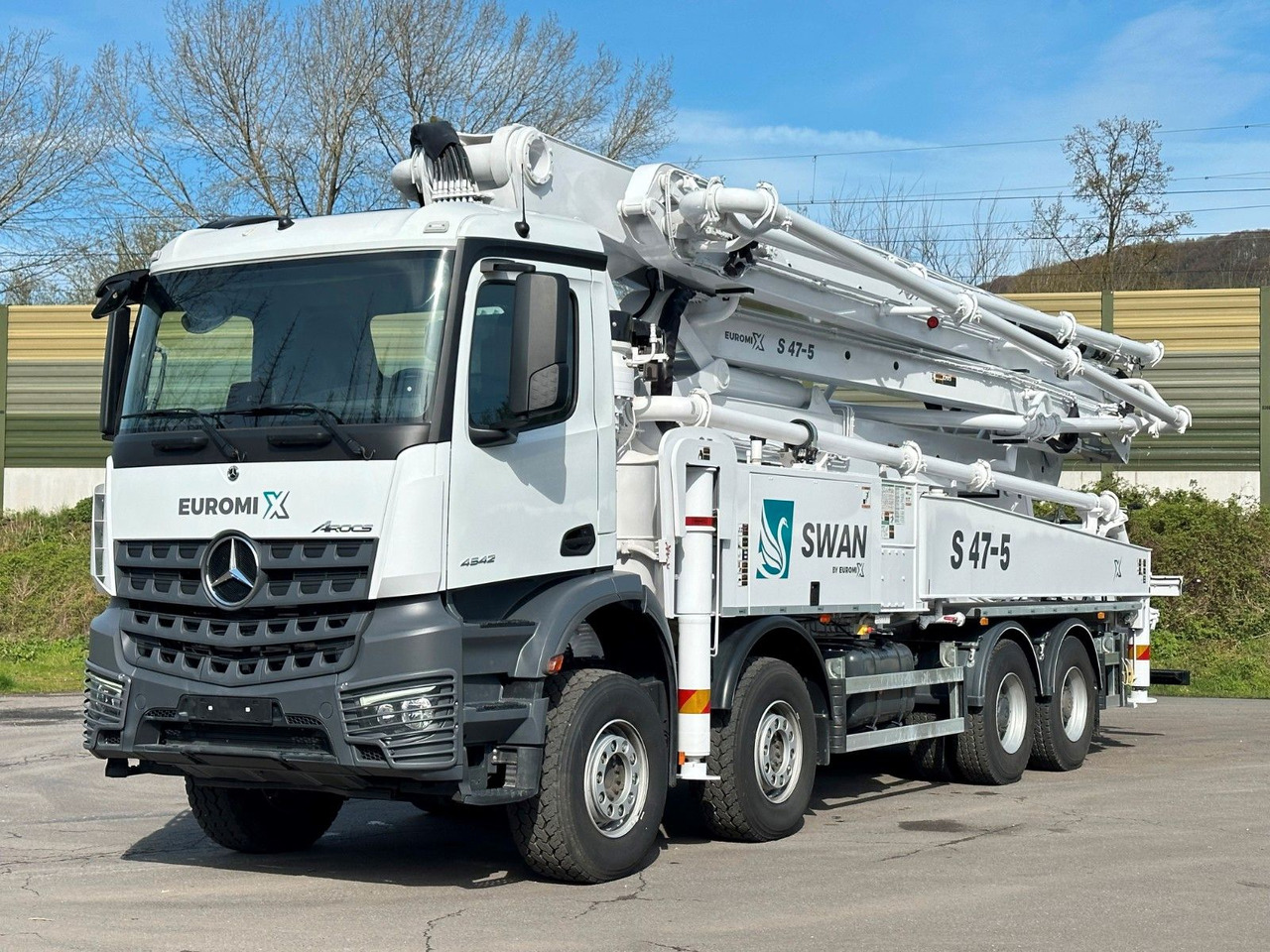 Mercedes-Benz Arocs 5 4542 8x4 SWAN TSP 47-5 160RZ ( 47m ) - Автобетоносмеситель: фото 1 Mercedes-Benz Arocs 5 4542 8x4 SWAN TSP 47-5 160RZ ( 47m ) - Автобетоносмеситель: фото 1