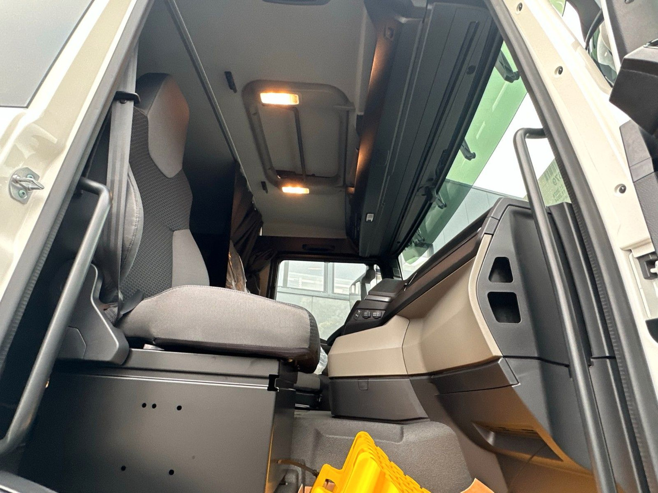 Новый Тягач MAN TGS 22.440 4x2 Euro 2 EuromixMTP Kipper 27m³ MAN TGS 22.440 4x2 Euro 2 EuromixMTP Kipper 27m³: фото 13
