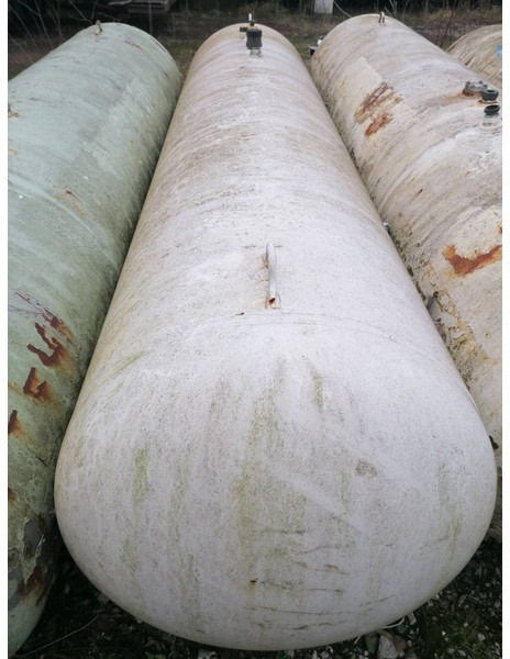 De Visser gastank Used Propane/Butane LPG tanks 1600 L (0,8 ton) Used ID 1.200 - Топливный бак: фото 3 De Visser gastank Used Propane/Butane LPG tanks 1600 L (0,8 ton) Used ID 1.200 - Топливный бак: фото 3