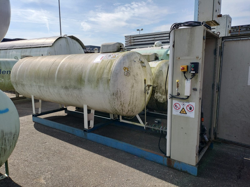 Used skid installation 4850 L (4.8 m3) different setups multiple pieces available for sale Gas, lpg, gpl, gaz, propane, butane propane refilling station is used to refill cylinders, suitable for limited land and space. - Резервуар для хранения: фото 1 Used skid installation 4850 L (4.8 m3) different setups multiple pieces available for sale Gas, lpg, gpl, gaz, propane, butane propane refilling station is used to refill cylinders, suitable for limited land and space. - Резервуар для хранения: фото 1