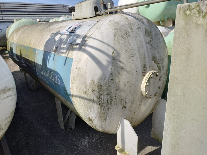 Used skid installation 4850 L (4.8 m3) different setups multiple pieces available for sale Gas, lpg, gpl, gaz, propane, butane propane refilling station is used to refill cylinders, suitable for limited land and space. - Резервуар для хранения: фото 5 Used skid installation 4850 L (4.8 m3) different setups multiple pieces available for sale Gas, lpg, gpl, gaz, propane, butane propane refilling station is used to refill cylinders, suitable for limited land and space. - Резервуар для хранения: фото 5