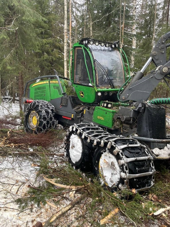 John Deere 1070 G  - Харвестер: фото 2 John Deere 1070 G  - Харвестер: фото 2