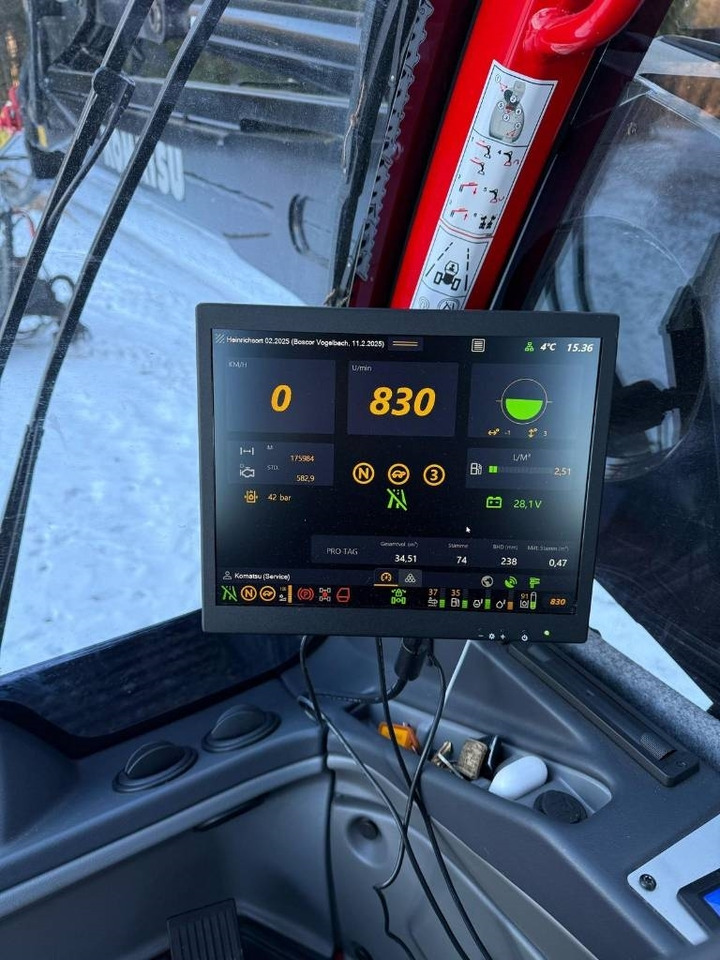 Харвестер Komatsu 931 XC: фото 20 Харвестер Komatsu 931 XC: фото 20