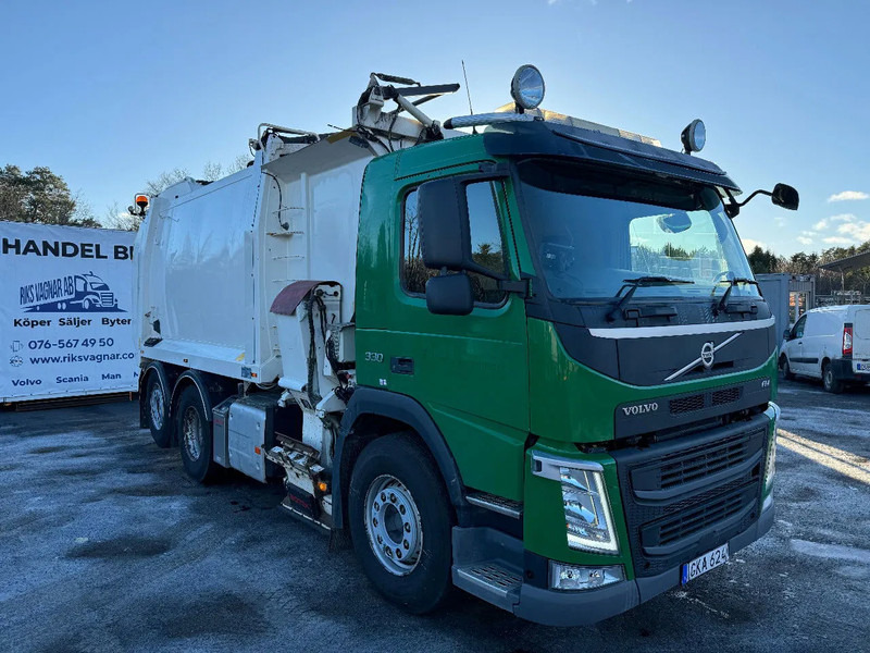 Volvo FM 330 RHD, 2-compartments & tipp, 2014 - Мусоровоз: фото 1 Volvo FM 330 RHD, 2-compartments & tipp, 2014 - Мусоровоз: фото 1
