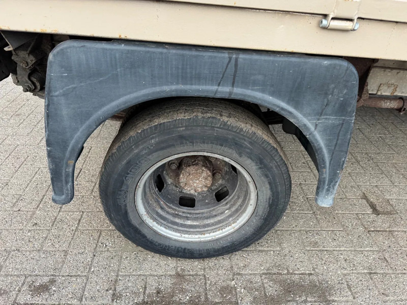 Ford Transit **BELGIAN ORIGINE-DIESEL** - Малотоннажный бортовой грузовик: фото 4 Ford Transit **BELGIAN ORIGINE-DIESEL** - Малотоннажный бортовой грузовик: фото 4