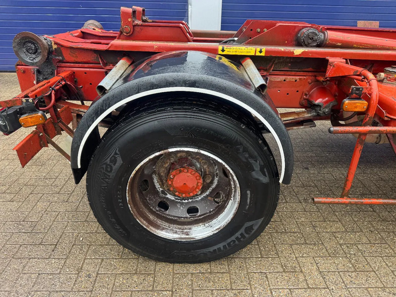 Renault Midliner 180 **6CYL-FRENCH TRUCK** - Крюковой мультилифт: фото 5 Renault Midliner 180 **6CYL-FRENCH TRUCK** - Крюковой мультилифт: фото 5