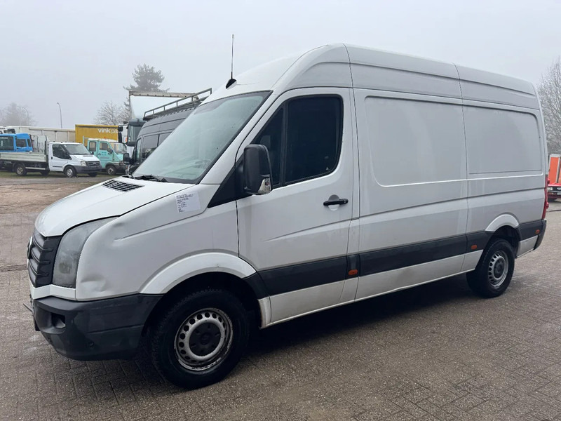 Volkswagen Crafter **TDI-EURO 5** - Цельнометаллический фургон: фото 1 Volkswagen Crafter **TDI-EURO 5** - Цельнометаллический фургон: фото 1