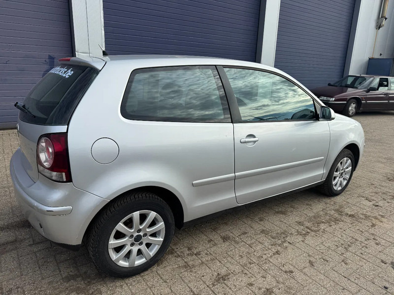 Volkswagen Polo **EURO4-1198CC-BELGIAN CAR** - Седан: фото 4 Volkswagen Polo **EURO4-1198CC-BELGIAN CAR** - Седан: фото 4