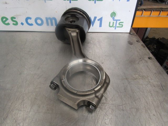DAF XF 105 460 (MX340 SI) CONROD AND PISTON - Двигатель и запчасти для Грузовиков: фото 1 DAF XF 105 460 (MX340 SI) CONROD AND PISTON - Двигатель и запчасти для Грузовиков: фото 1
