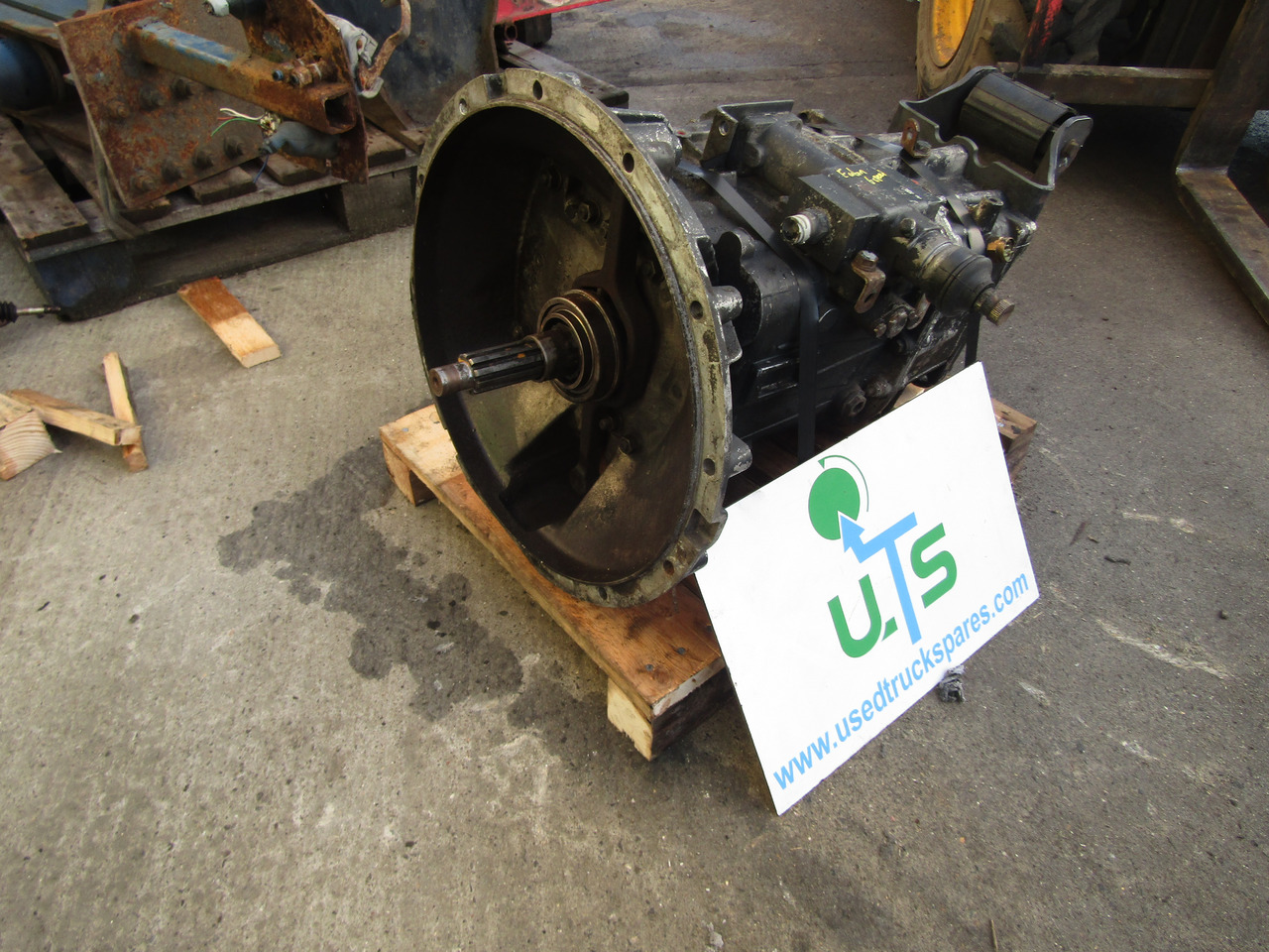 EATON 6 SPEED RENAULT MIDLUM GEARBOX TYPE FSO/5206B - Коробка передач для Грузовиков: фото 1 EATON 6 SPEED RENAULT MIDLUM GEARBOX TYPE FSO/5206B - Коробка передач для Грузовиков: фото 1