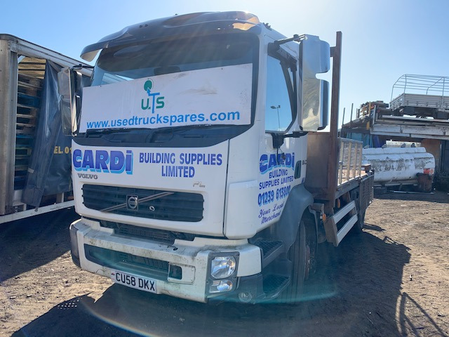 VOLVO FE 240 14T 2008 BREAKING FOR SPARES - Грузовик: фото 1 VOLVO FE 240 14T 2008 BREAKING FOR SPARES - Грузовик: фото 1