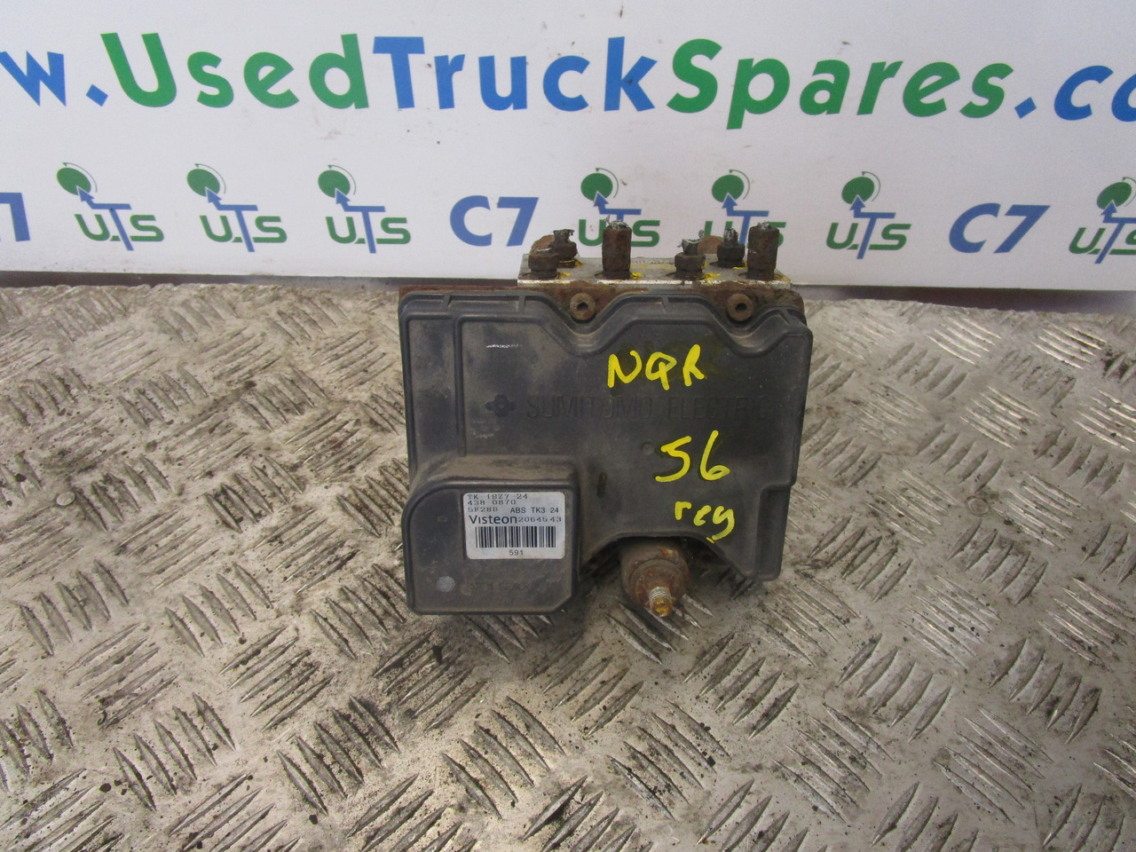 ISUZU NQR ABS MODULE PART NO 2064543 - Детали тормозной системы для Грузовиков: фото 1 ISUZU NQR ABS MODULE PART NO 2064543 - Детали тормозной системы для Грузовиков: фото 1