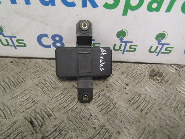 IVECO STRALIS CONTROL UNIT P/NO 504111498 - Электрическая система для Грузовиков: фото 1 IVECO STRALIS CONTROL UNIT P/NO 504111498 - Электрическая система для Грузовиков: фото 1