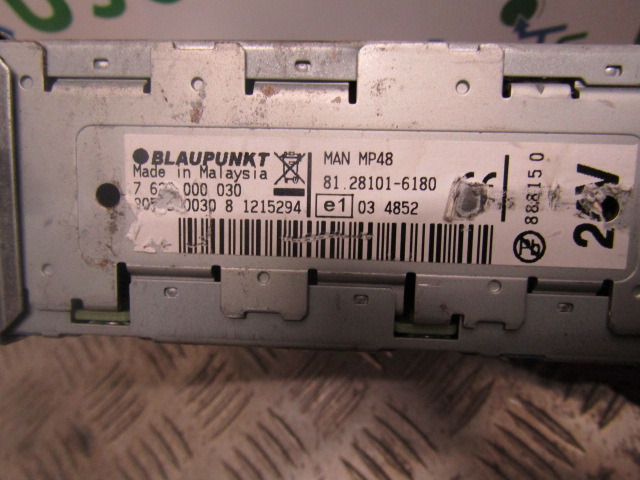 MAN ‘BLAUPUNKT’ CD/RADIO 81.28101.6180 - Кабина и интерьер для Грузовиков: фото 2 MAN ‘BLAUPUNKT’ CD/RADIO 81.28101.6180 - Кабина и интерьер для Грузовиков: фото 2