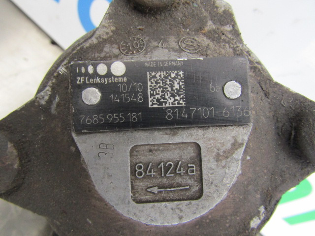 MAN TGS/TGX D2066 POWER STEERING PUMP P/NO 51.47101.6136 - Рулевое управление для Грузовиков: фото 2 MAN TGS/TGX D2066 POWER STEERING PUMP P/NO 51.47101.6136 - Рулевое управление для Грузовиков: фото 2