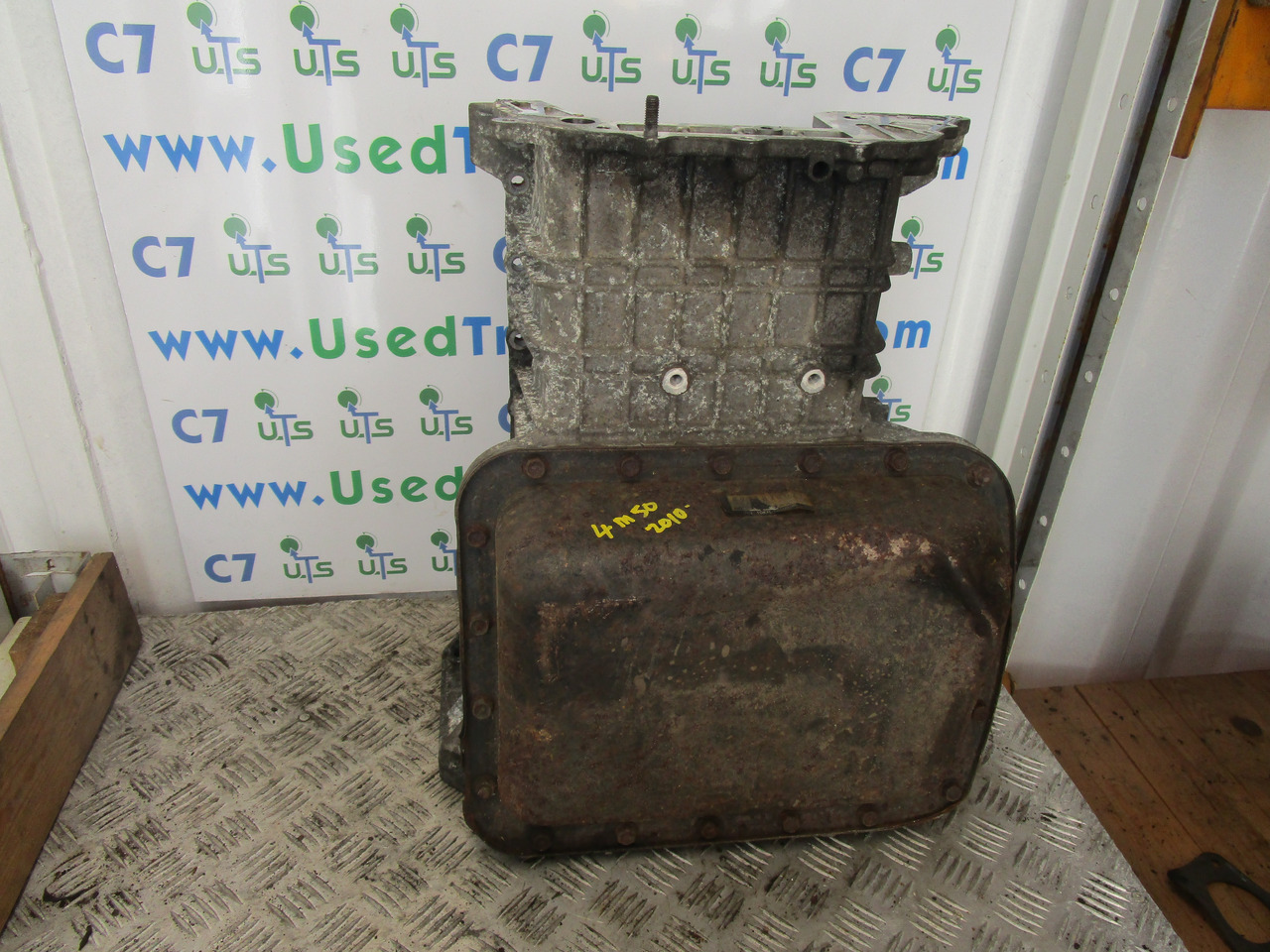 MITSUBISHI CANTER 4M50 ENGINE SUMP - Двигатель и запчасти для Грузовиков: фото 2 MITSUBISHI CANTER 4M50 ENGINE SUMP - Двигатель и запчасти для Грузовиков: фото 2