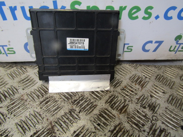 MITSUBISHI CANTER CONTROL MODULE P/NO MK541019 - Блок управления для Грузовиков: фото 1 MITSUBISHI CANTER CONTROL MODULE P/NO MK541019 - Блок управления для Грузовиков: фото 1