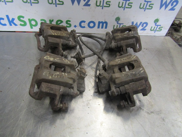 MITSUBISHI FUSO 3C11/3C13 FRONT BRAKE CALIPERS P/NO FSX14C - Детали тормозной системы для Грузовиков: фото 1 MITSUBISHI FUSO 3C11/3C13 FRONT BRAKE CALIPERS P/NO FSX14C - Детали тормозной системы для Грузовиков: фото 1