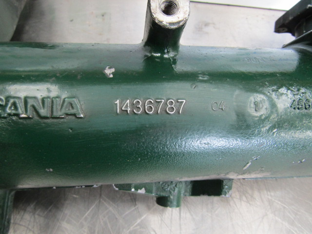SCANIA 144/164 V8 INLET AIR INTAKE MANIFOLD - Двигатель и запчасти для Грузовиков: фото 2 SCANIA 144/164 V8 INLET AIR INTAKE MANIFOLD - Двигатель и запчасти для Грузовиков: фото 2
