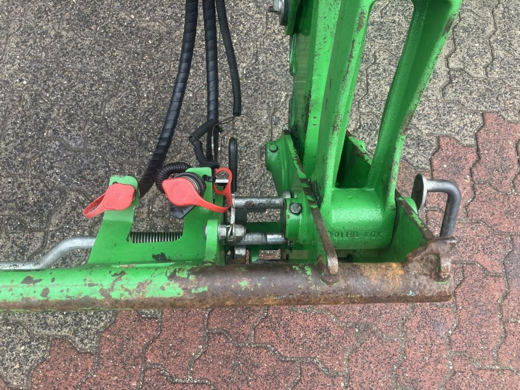 John Deere 6130R - Трактор: фото 4 John Deere 6130R - Трактор: фото 4