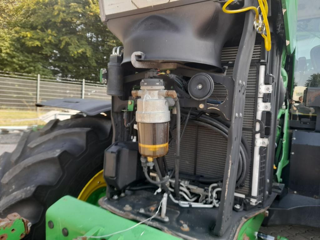 John Deere 6215R - Трактор: фото 5 John Deere 6215R - Трактор: фото 5