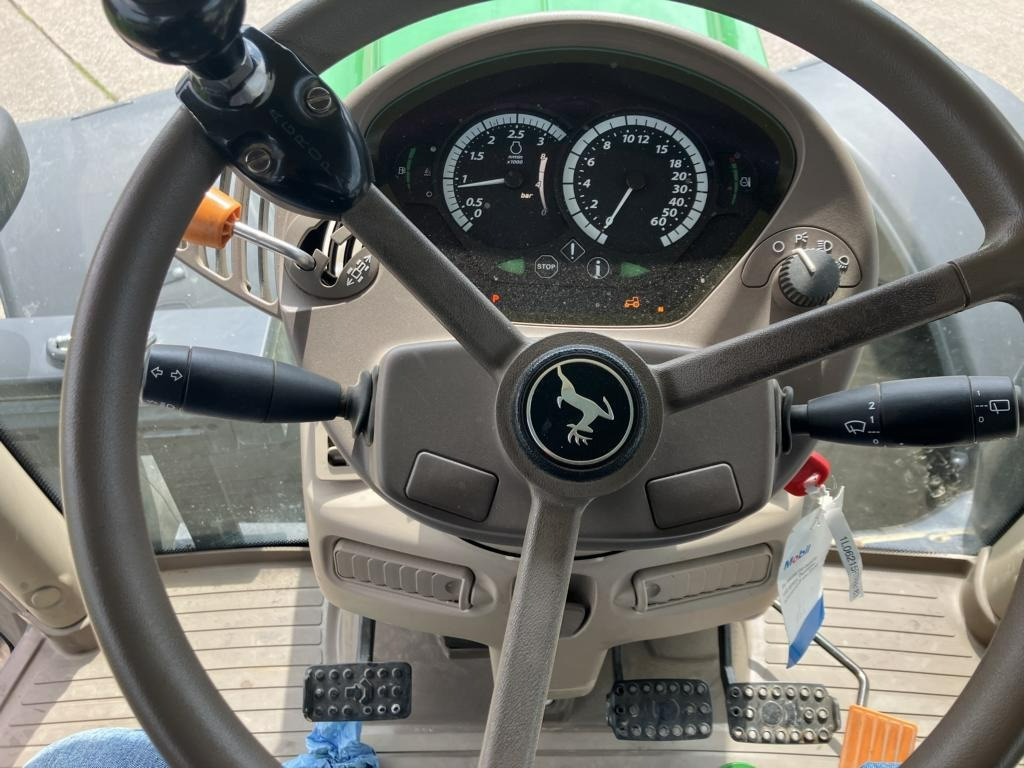 John Deere 6215R - Трактор: фото 3 John Deere 6215R - Трактор: фото 3