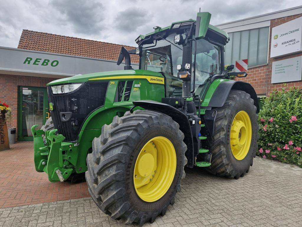 John Deere TRAKTOR 7R350 - Трактор: фото 1 John Deere TRAKTOR 7R350 - Трактор: фото 1