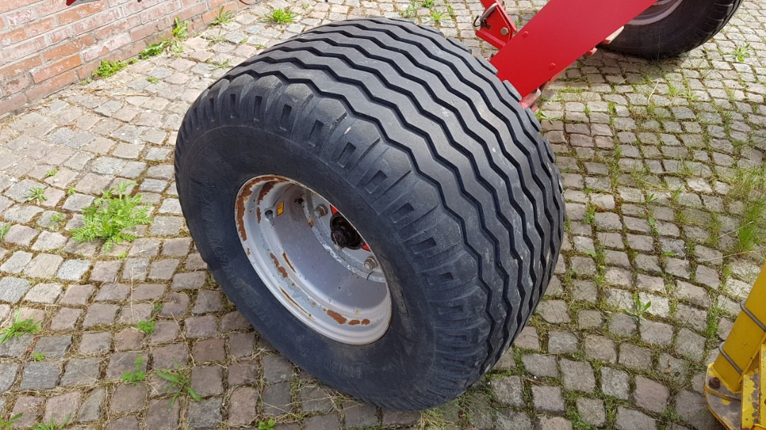 Pöttinger SYNKRO 6030 T - Культиватор: фото 5 Pöttinger SYNKRO 6030 T - Культиватор: фото 5
