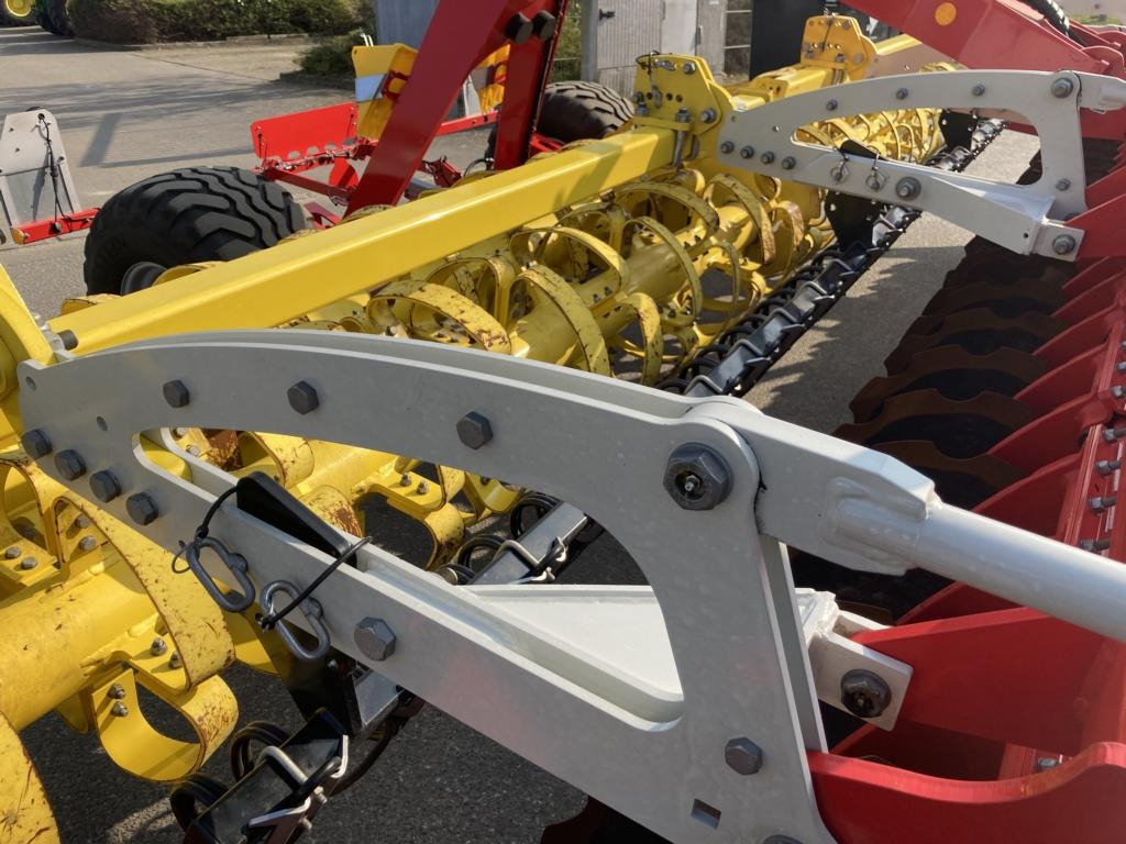 Pöttinger TERRADISC 6001 T - Дисковая борона: фото 3 Pöttinger TERRADISC 6001 T - Дисковая борона: фото 3