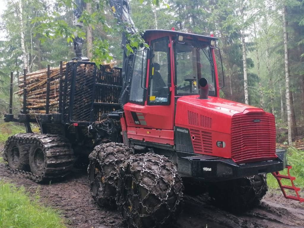 Komatsu 845 - Форвардер: фото 2 Komatsu 845 - Форвардер: фото 2
