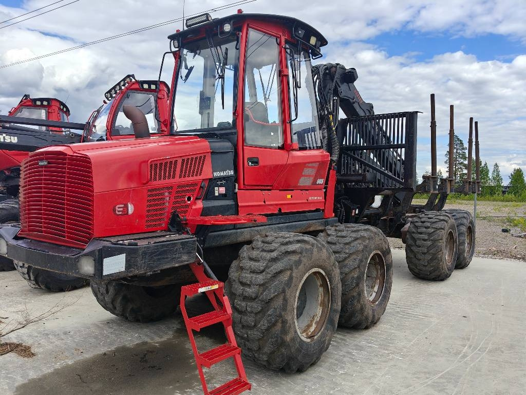 Komatsu 865  - Форвардер: фото 1 Komatsu 865  - Форвардер: фото 1