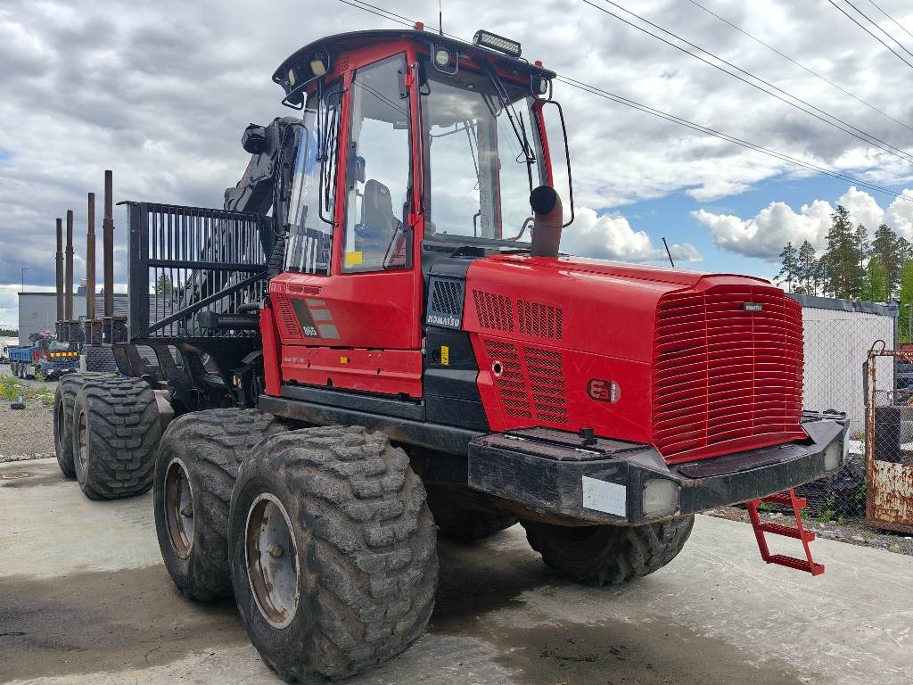 Komatsu 865  - Форвардер: фото 2 Komatsu 865  - Форвардер: фото 2