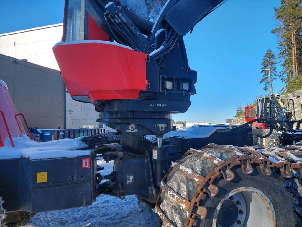 Харвестер Komatsu 931.1: фото 16